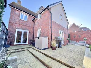 Photo 24- click for photo gallery